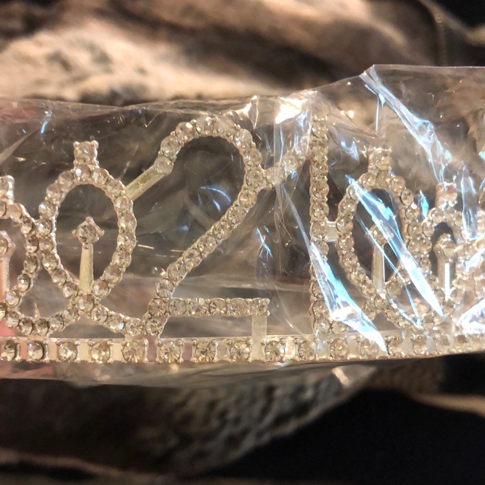 Elegant Silver Rhinestone Tiara